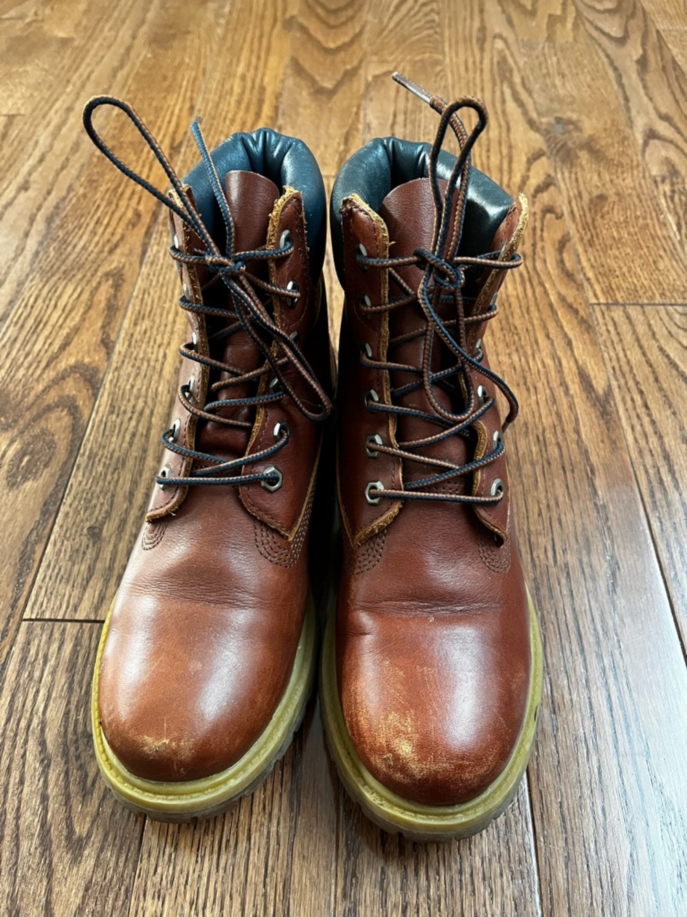 Women’s Timberland Brown Leather Work Boots - Classic Lace-Up